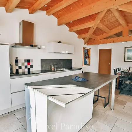 别墅 Hollyhocks 里维多瓦海滩